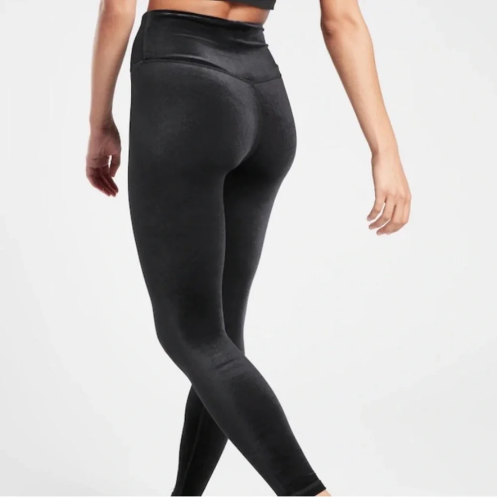 Athleta Elation Ultra High Rise Velvet Tight Size XL - Picture 3 of 3
